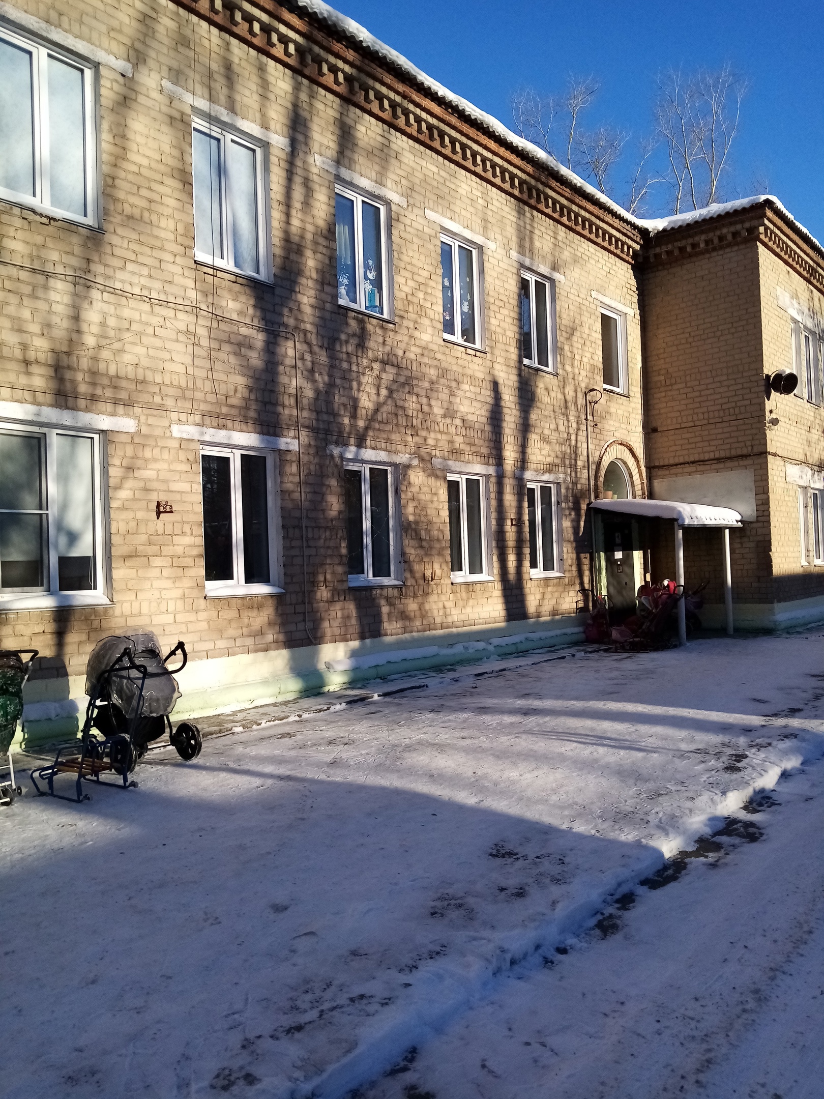 Заменили канализационный выпуск бестраншейным способом в МБДОУ №86 г.Челябинск Заменили канализационный выпуск бестраншейным способом в МБДОУ №86 г.Челябинск